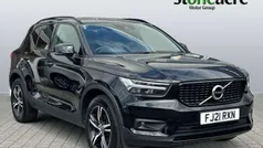 Black Used 2021 Volvo XC40 R-Design SUV | £18,899 (Fair price)