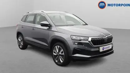 Usado Skoda Karoq SE L 150 CV (110 kW) 2023 Gris SUV