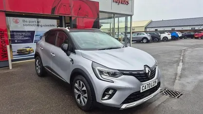 Used 2020 Renault Captur Version S SUV | £13,295 (Fair price)