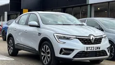 White Used 2022 Renault Arkana Evolution SUV | £16,708 (Fair price)