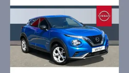 Gebraucht Nissan Juke N-Connecta 114 PS (83 kW) 2022 Blau SUV