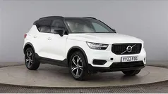 White Used 2022 Volvo XC40 R-Design SUV | £21,750 (Fair price)