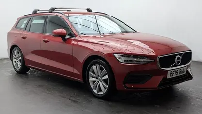 Used Volvo V60 Momentum 150 HP (110 kW) 2019 Estate