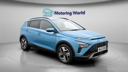 Używany Hyundai Bayon Premium 101 KM (74 kW) 2023 Turkusowy SUV