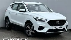 White Used 2022 MG ZS Excite Sedan | £12,357 (Fair price)