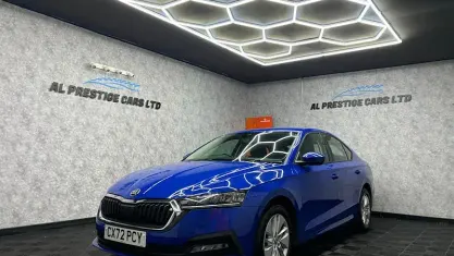 Used Skoda Octavia SE Technology 110 HP (80 kW) 2022 Blue Hatchback