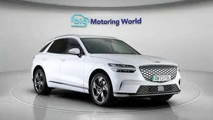 Used Genesis GV70 Sport 359 kW (489 HP) 2023 White SUV