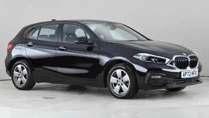 Second-hand BMW 118 136 CP (100 kW) 2023 Negru Hatchback
