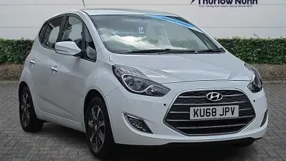 Used Hyundai ix20 SE 90 HP (66 kW) 2018 White Hatchback