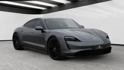 Used Porsche Taycan 419 kW (571 HP) 2023 Sedan