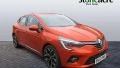 Orange Used 2022 Renault Clio V SE Hatchback | £13,395 (Fair price)