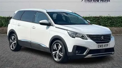 Used Peugeot 5008 Allure 131 HP (96 kW) 2019 White SUV