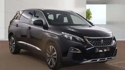 Used Peugeot 5008 Premium 165 HP (121 kW) 2018 SUV