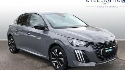 Used Peugeot 208 Allure 101 HP (74 kW) 2025 Hatchback