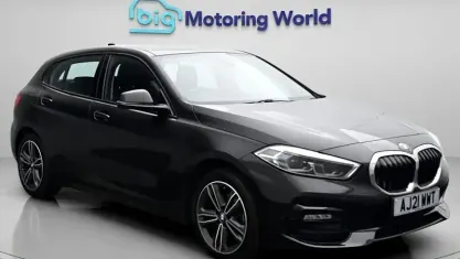 Used BMW 118 Sport Line 150 HP (110 kW) 2021 Black Hatchback