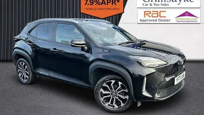 Used Toyota Yaris Hybrid Design 116 HP (85 kW) 2025 Estate