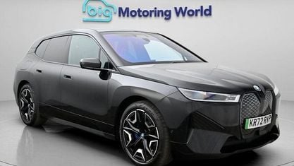 Usado BMW iX M Sport 384 kW (523 CV) 2022 Negro SUV