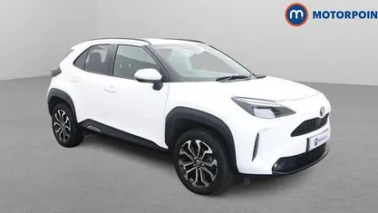 Used Toyota Yaris Hybrid Design 116 HP (85 kW) 2026 Estate