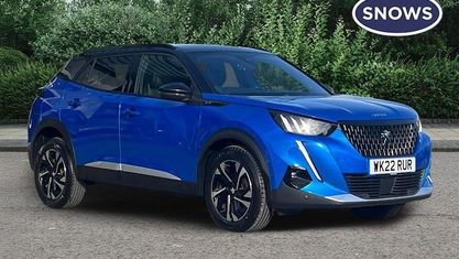 Używany Peugeot 2008 GT 131 KM (96 kW) 2022 Niebieski SUV