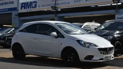 Used Vauxhall Corsa 75 HP (55 kW) 2019 White Hatchback