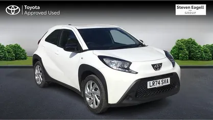 Used Toyota Aygo X PURE 72 HP (52 kW) 2025 SUV