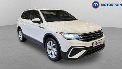 Usado VW Tiguan Allspace Life 150 HP (110 kW) 2023 Branco SUV