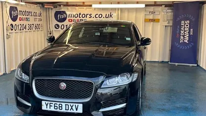 Used Jaguar XF R-Sport 250 HP (183 kW) 2020 Sedan