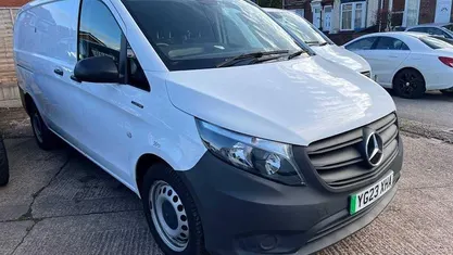Used 2023 Mercedes e-Vito Progressive MPV | £13,799 (Fair price)
