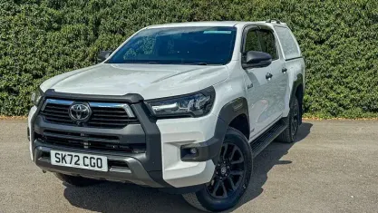 Used Toyota HiLux 204 HP (150 kW) 2024 Pickup