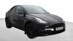 Black Used 2022 Tesla Model Y Long Range SUV | £22,850 (Good price)