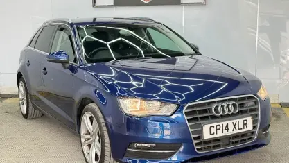 Gebraucht Audi A3 Sportback Sport 140 PS (102 kW) 2013 Kleinwagen