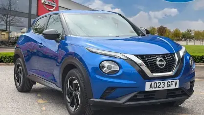 Used Nissan Juke N-Connecta 114 HP (83 kW) 2023 Blue SUV