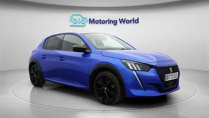 Used Peugeot e-208 GT-line 100 kW (137 HP) 2020 Blue Hatchback