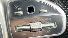 Used 2022 Mercedes GLB220 AMG line SUV | £27,199 (Fair price)