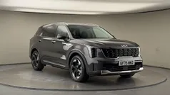 Interstellar grey New 2025 Kia Sorento SUV | £49,000 (Fair price)