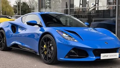 Used Lotus Emira 366 HP (269 kW) 2025 Coupe