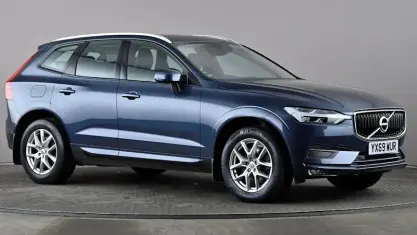Used Volvo XC60 Momentum 197 HP (144 kW) 2019 Blue SUV