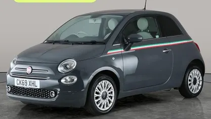 Used Fiat 500 Lounge 69 HP (50 kW) 2019 Hatchback