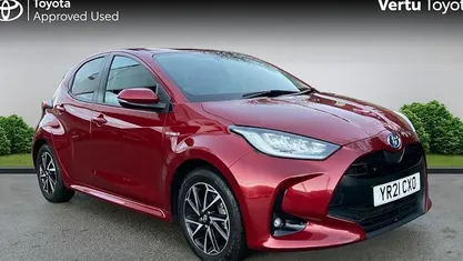 Used 2025 Toyota Yaris Hybrid Design Hatchback | £16,265 (Super price)