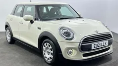 Used 2021 Mini ONE Comfort Hatchback | £12,381 (Fair price)