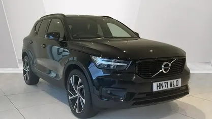Used 2021 Volvo XC40 R-Design Pro SUV | £26,990 (Fair price)