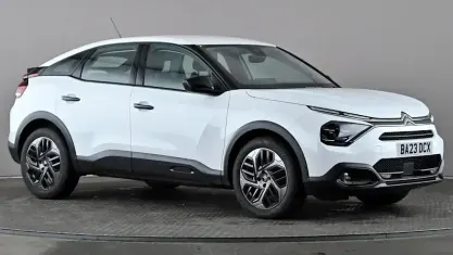 Used Citroën C4 PureTech 101 HP (74 kW) 2023 SUV