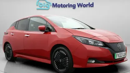 Used Nissan Leaf N-Connecta 110 kW (150 HP) 2022 Red Hatchback