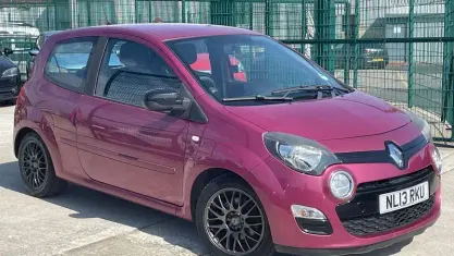 Used Renault Twingo Dynamique 75 HP (55 kW) 2013 Red Hatchback