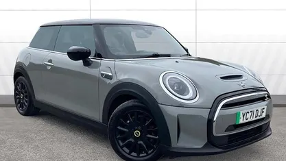 Used Mini Cooper Level 2 135 kW (184 HP) 2023 Hatchback