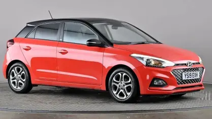 Usado Hyundai i20 84 HP (61 kW) 2019 Vermelho Citadino