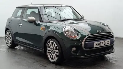 Used Mini Cooper Hatch 136 HP (100 kW) 2017 Hatchback