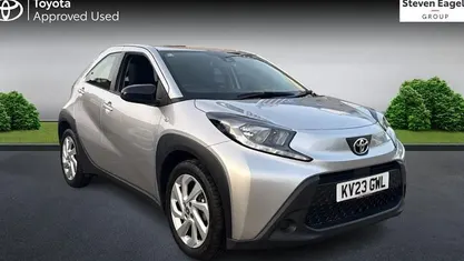 Used Toyota Aygo X PURE 72 HP (52 kW) 2025 SUV