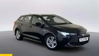 Second-hand Toyota Corolla 122 CP (89 kW) 2021 Negru Break