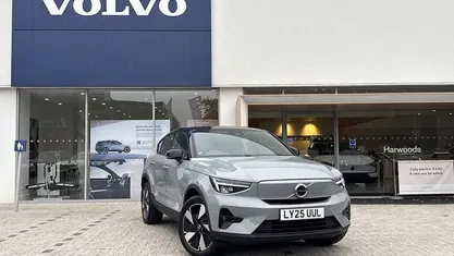 Used Volvo EC40 Plus 175 kW (238 HP) 2025 SUV